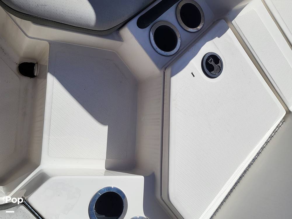 Slide: The Image of Sea Ray SPX 210 OB 2020 - 14889684