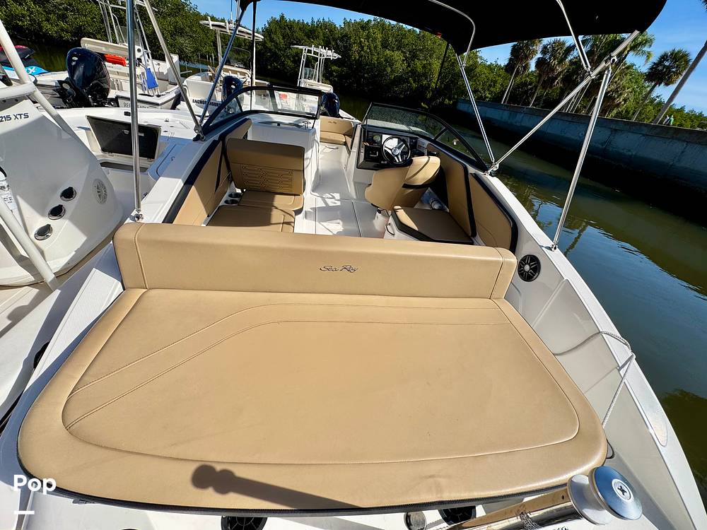 Slide: The Image of Sea Ray SPX 210 OB 2024 - 15288724