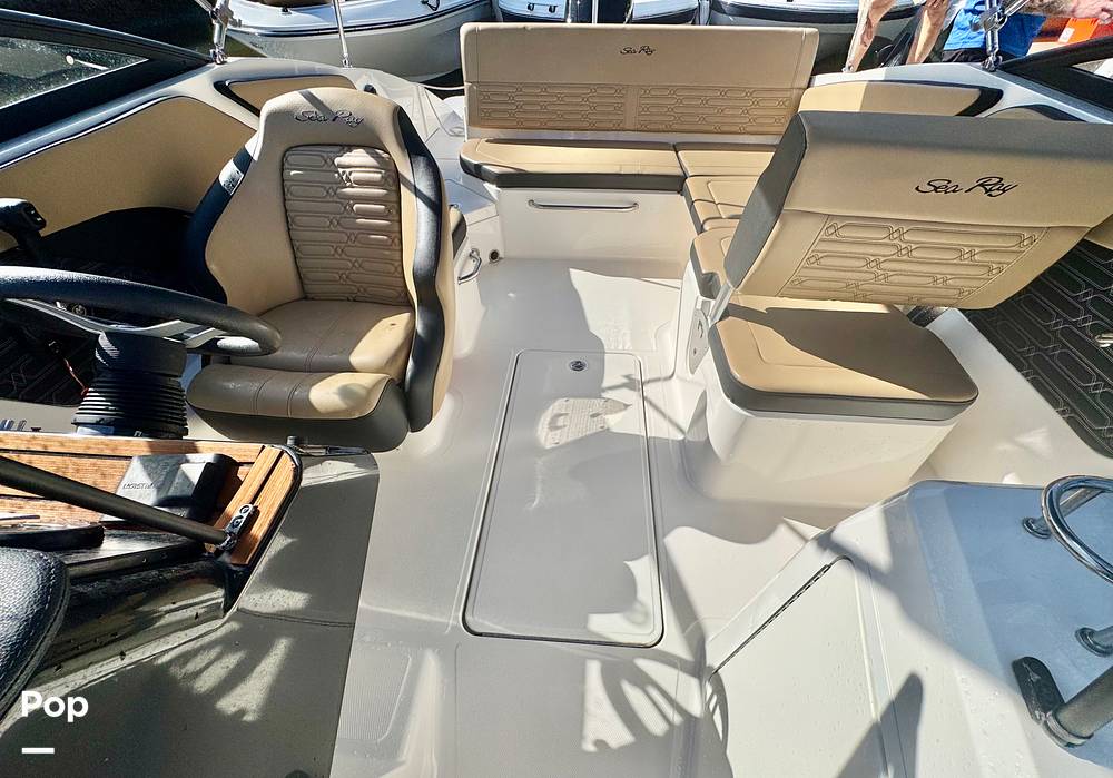 Slide: The Image of Sea Ray SPX 210 OB 2024 - 15288737