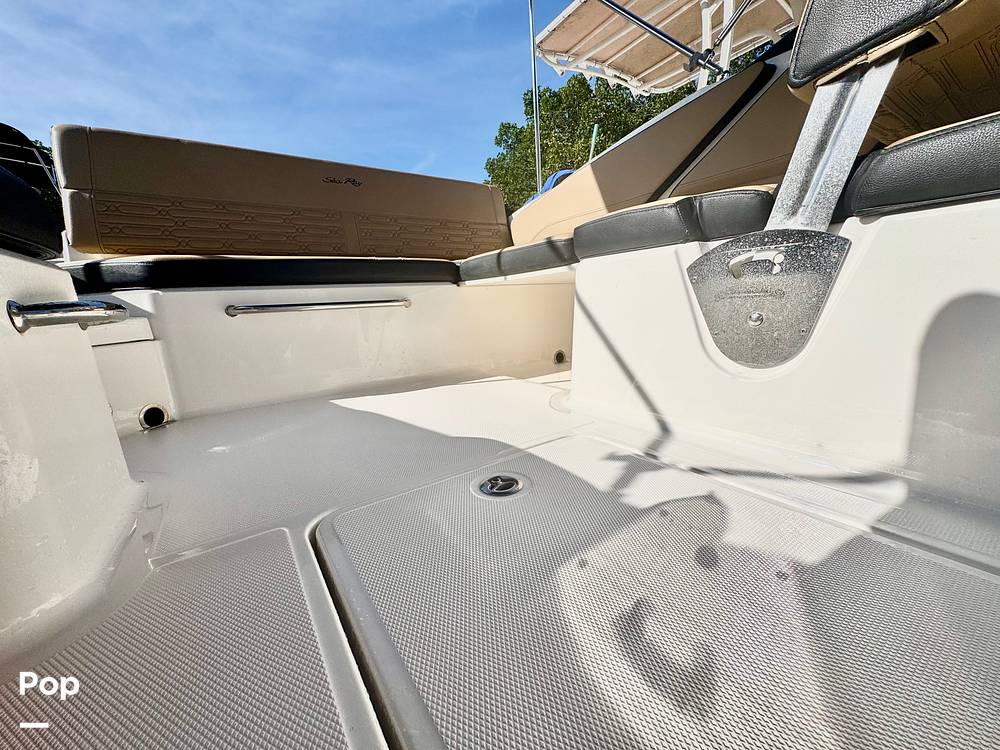 Slide: The Image of Sea Ray SPX 210 OB 2024 - 15288738