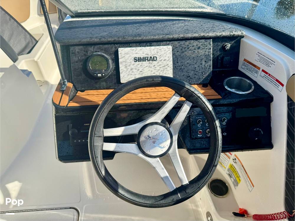 Slide: The Image of Sea Ray SPX 210 OB 2024 - 15288769