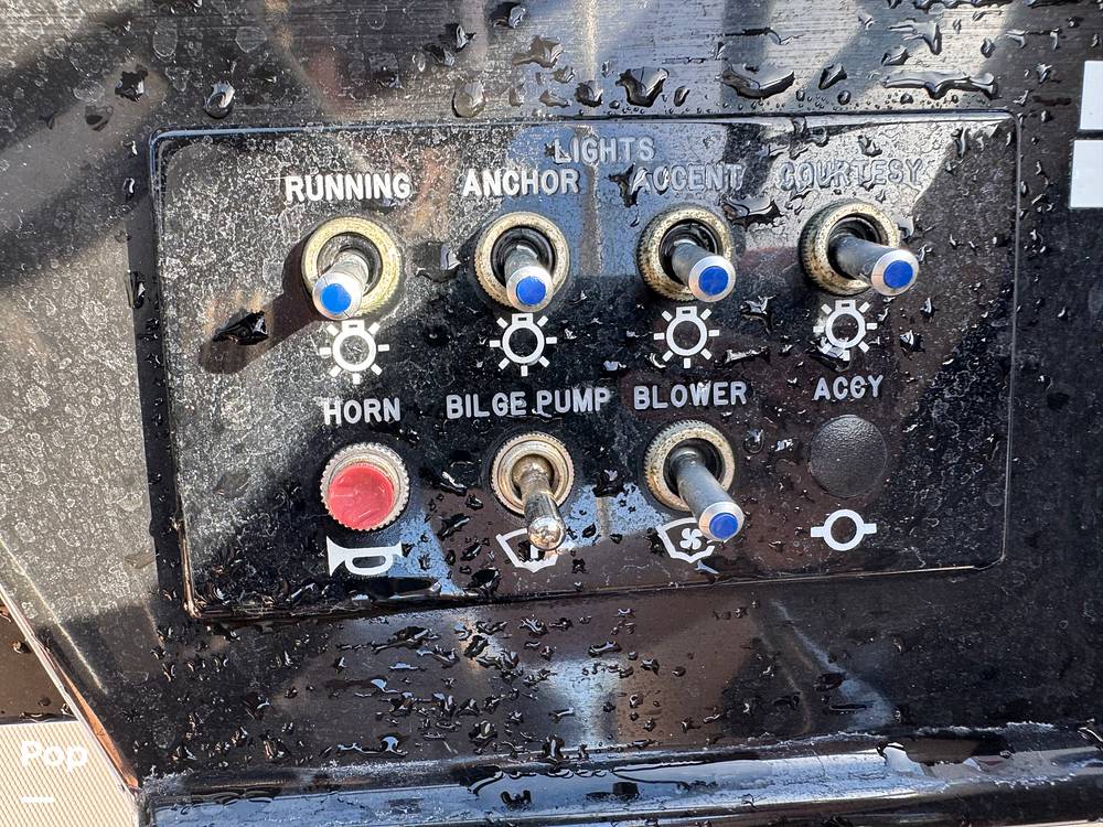 Slide: The Image of Sea Ray SPX 210 OB 2024 - 15288773