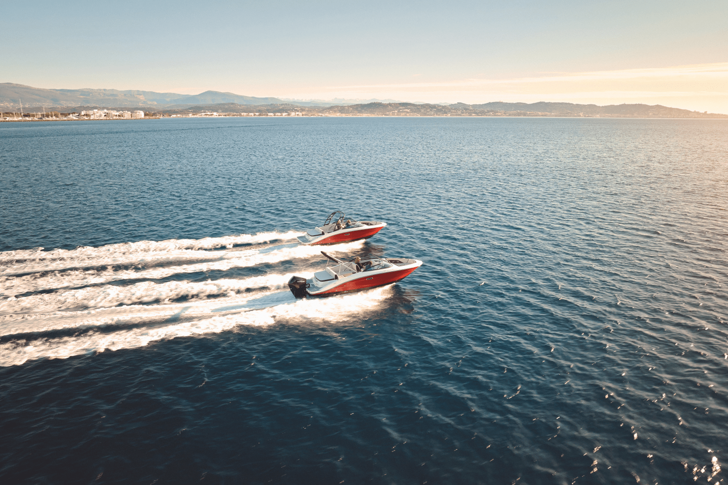 Slide: The Image of Sea Ray SPX 210 Outboard 2024 - 37