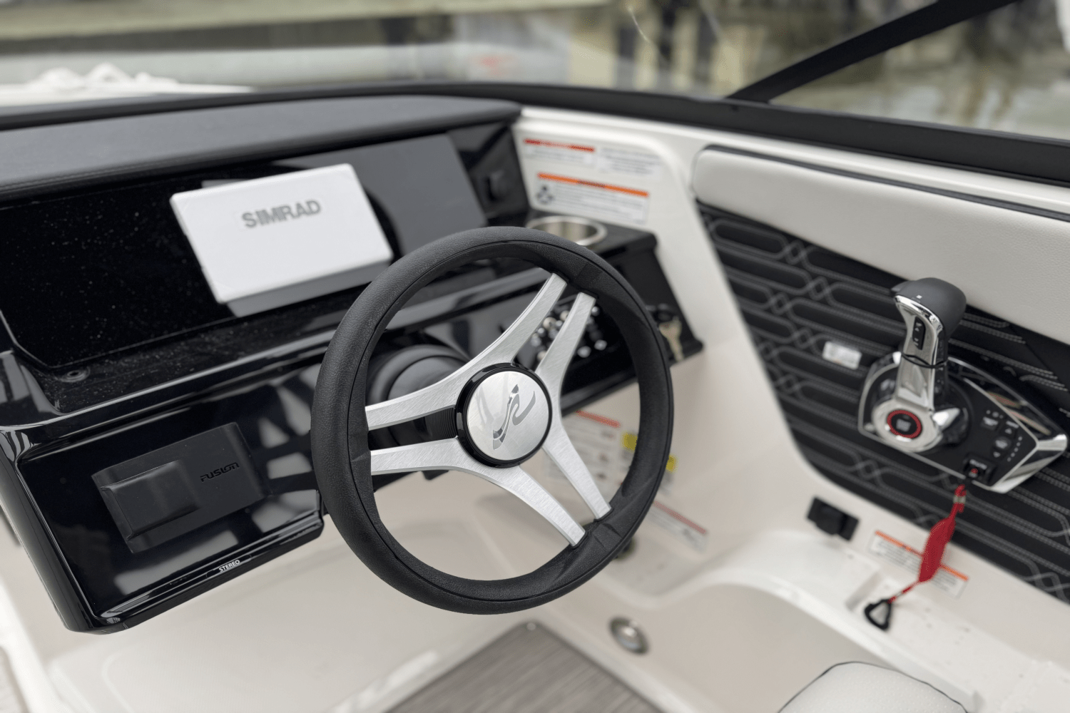 Slide: The Image of Sea Ray SPX 210 Outboard 2025 - 26