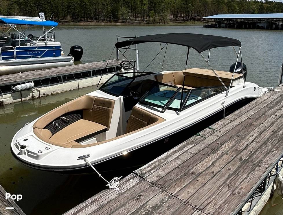 Slide: The Image of Sea Ray SPX 230 OB 2023 - 15351864