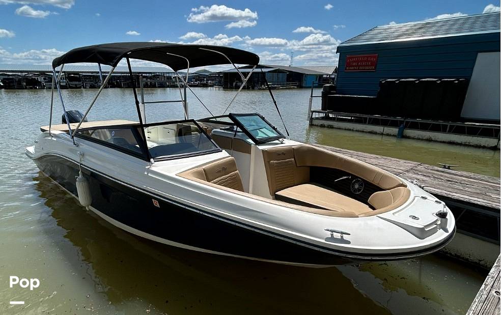 Slide: The Image of Sea Ray SPX 230 OB 2023 - 15351866