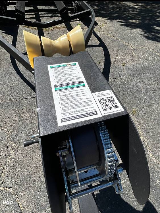 Slide: The Image of Sea Ray SPX 230 OB 2023 - 15355620