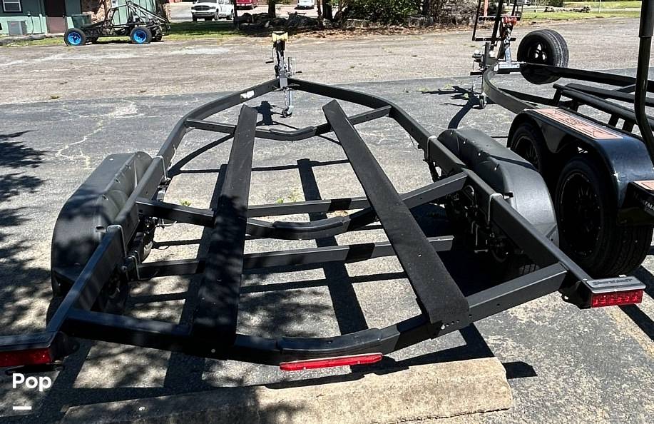 Slide: The Image of Sea Ray SPX 230 OB 2023 - 15355625