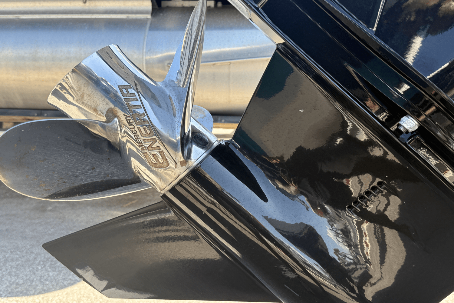 Slide: The Image of Sea Ray SPX 230 Outboard 2023 - 9