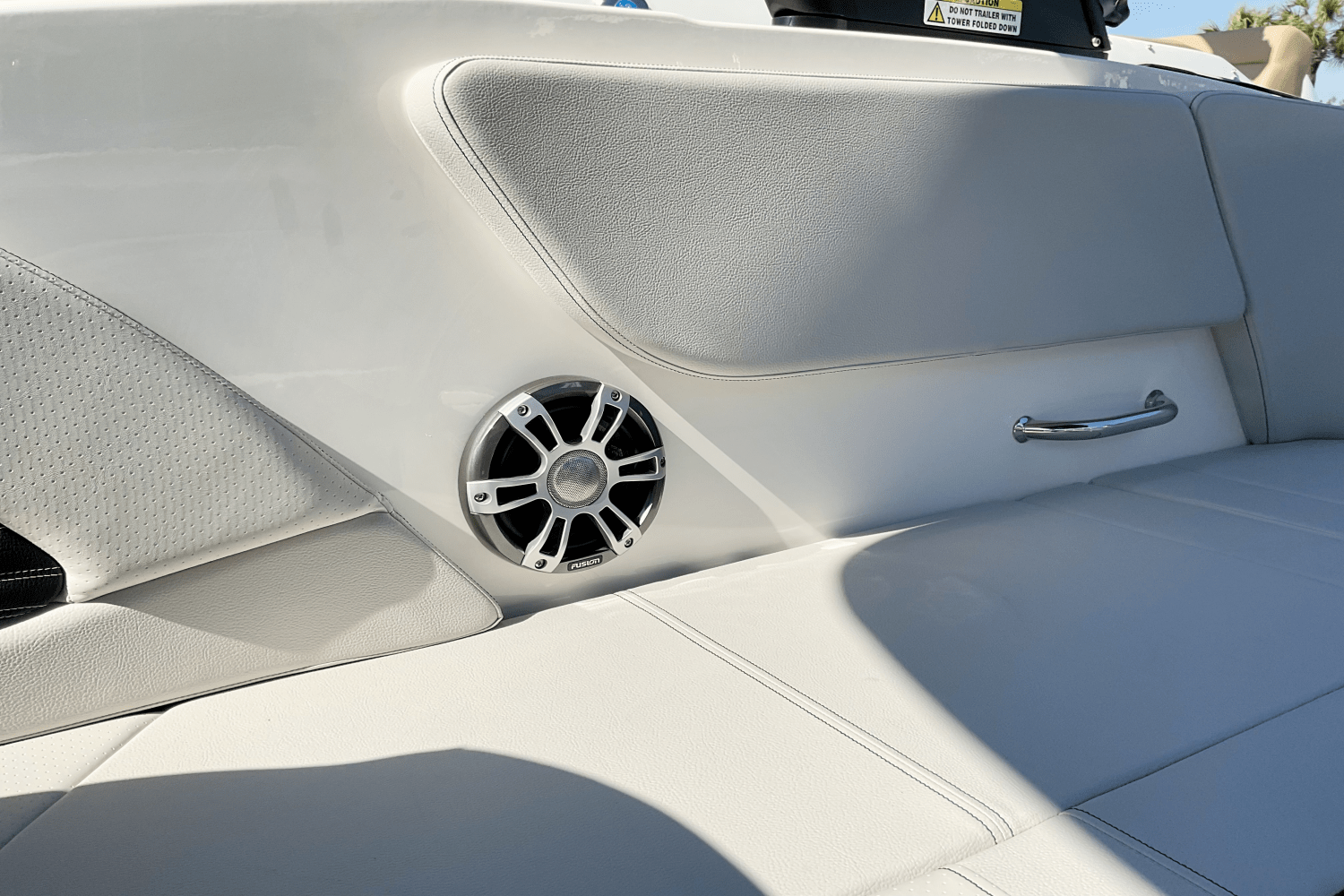 Slide: The Image of Sea Ray SPX 230 Outboard 2025 - 26