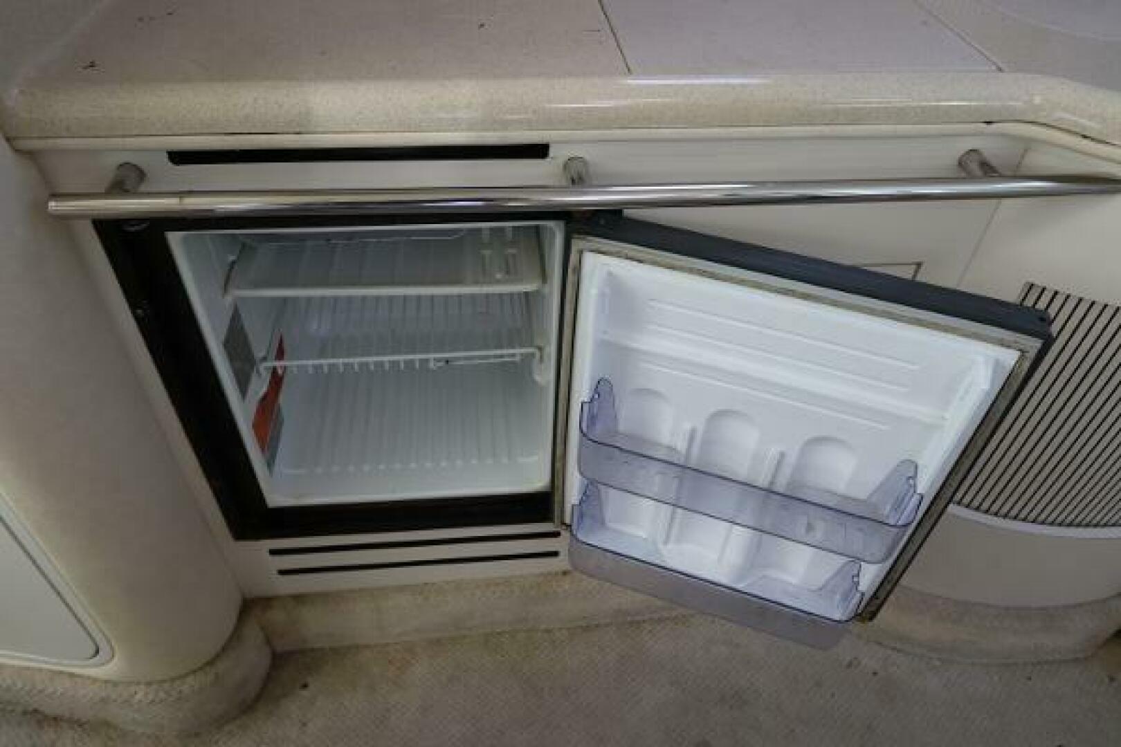 Slide: The Image of Sea Ray Sundancer 2001 - 4836505