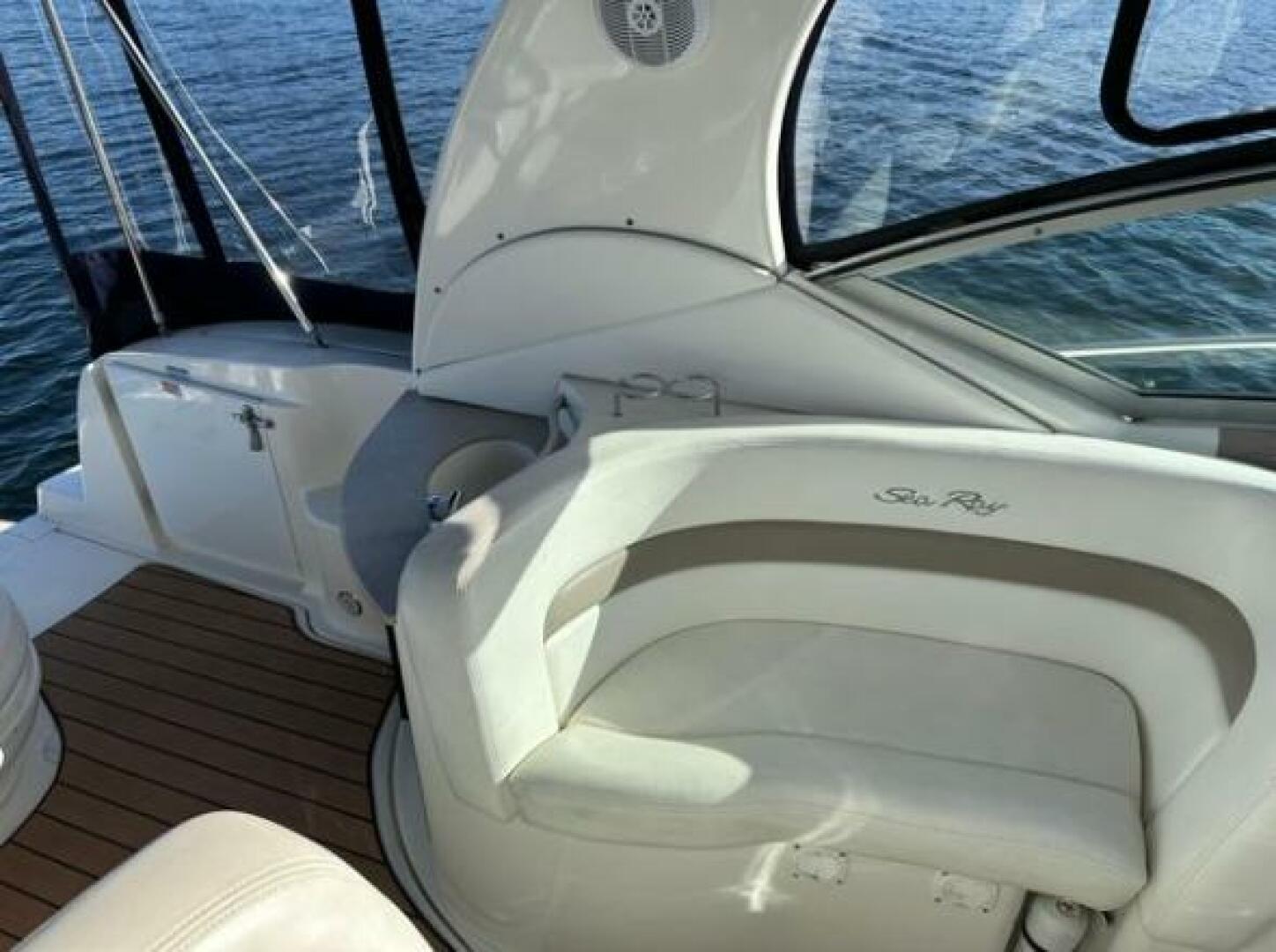 Slide: The Image of Sea Ray Sundancer 2004 - 5050507