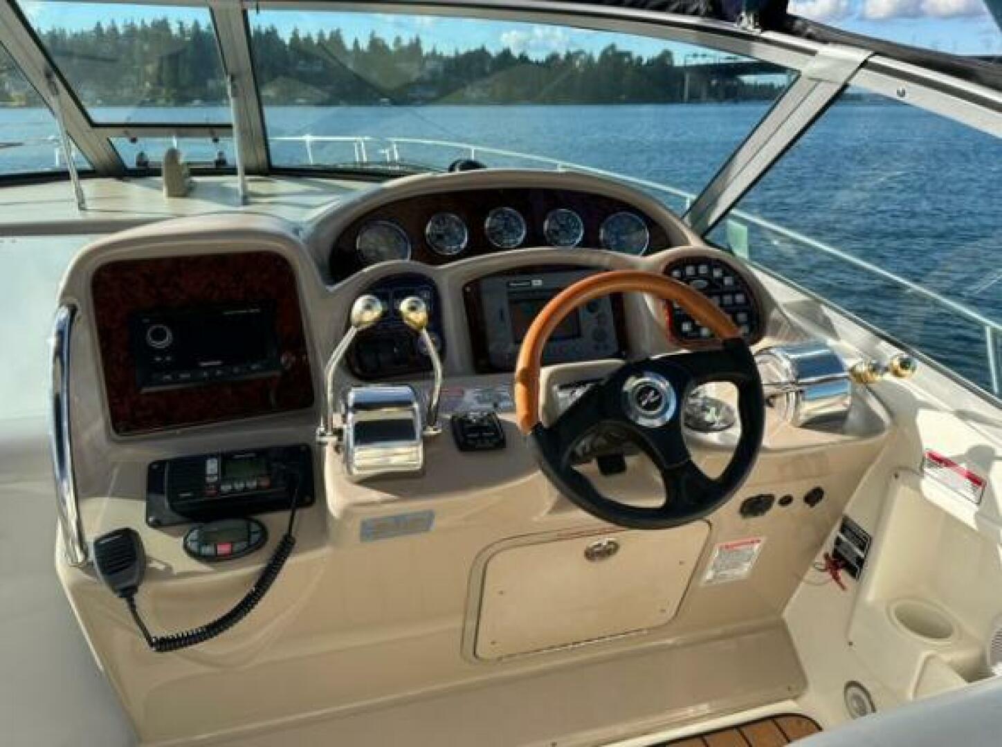 Slide: The Image of Sea Ray Sundancer 2004 - 5050510