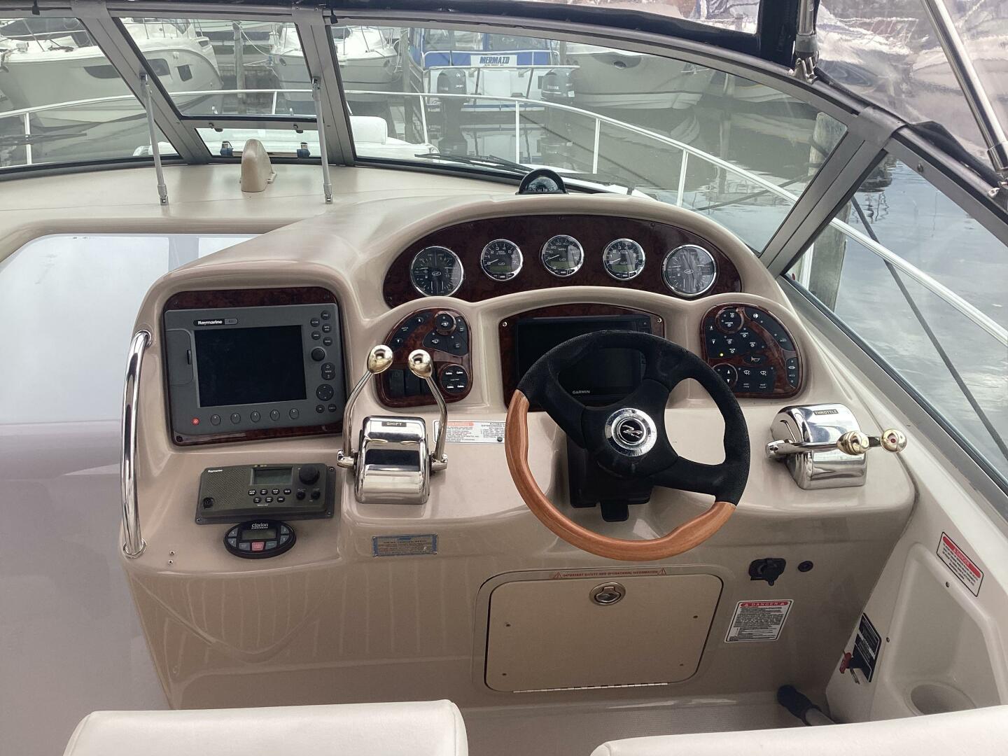 Slide: The Image of Sea Ray Sundancer 2005 - 5110412