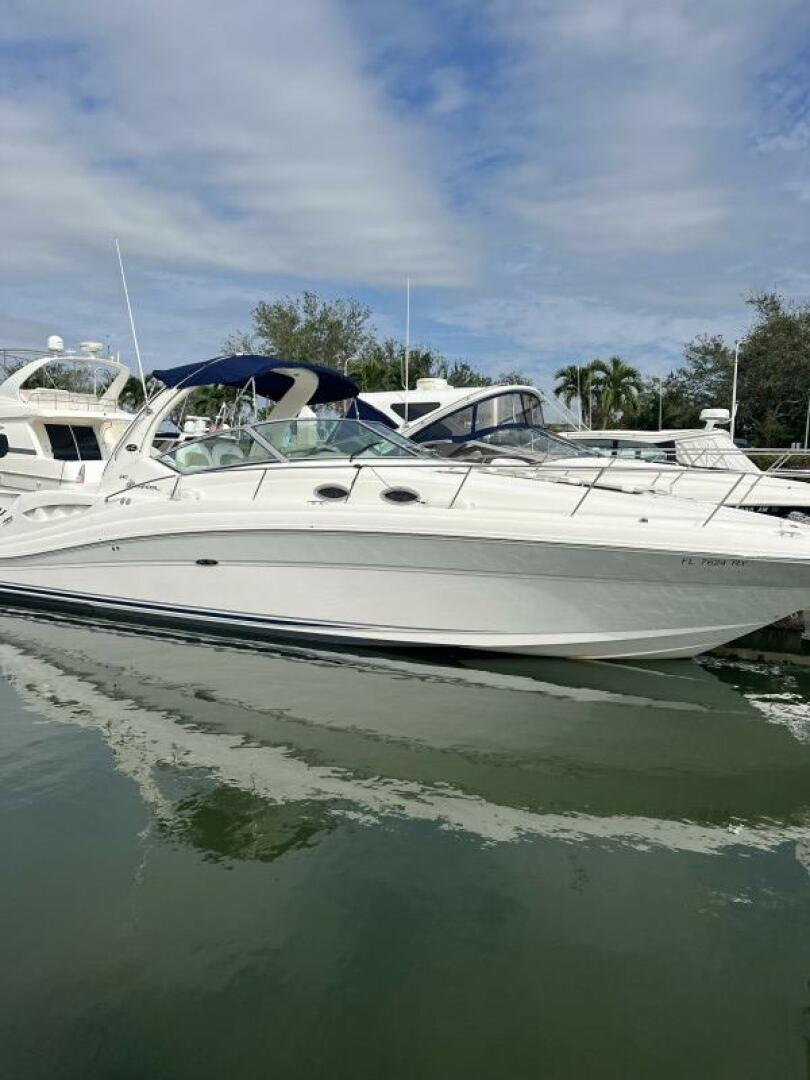 Slide: The Image of Sea Ray Sundancer 2007 - 5475808