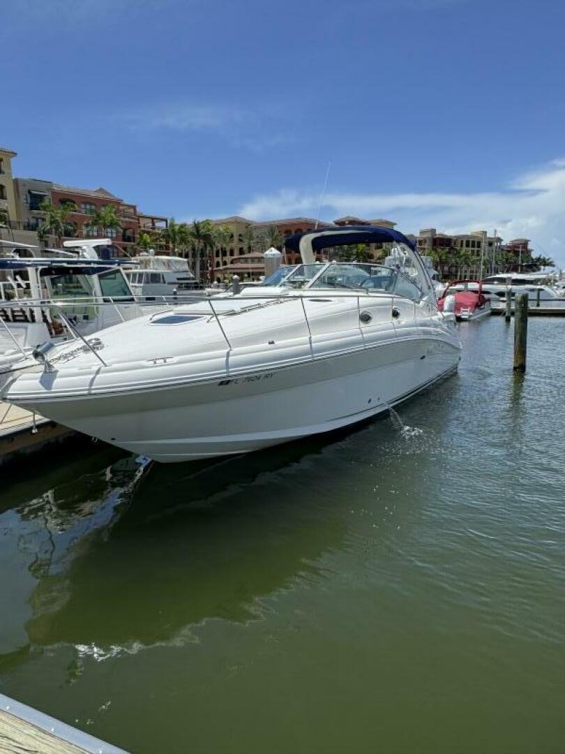 Slide: The Image of Sea Ray Sundancer 2007 - 5475810