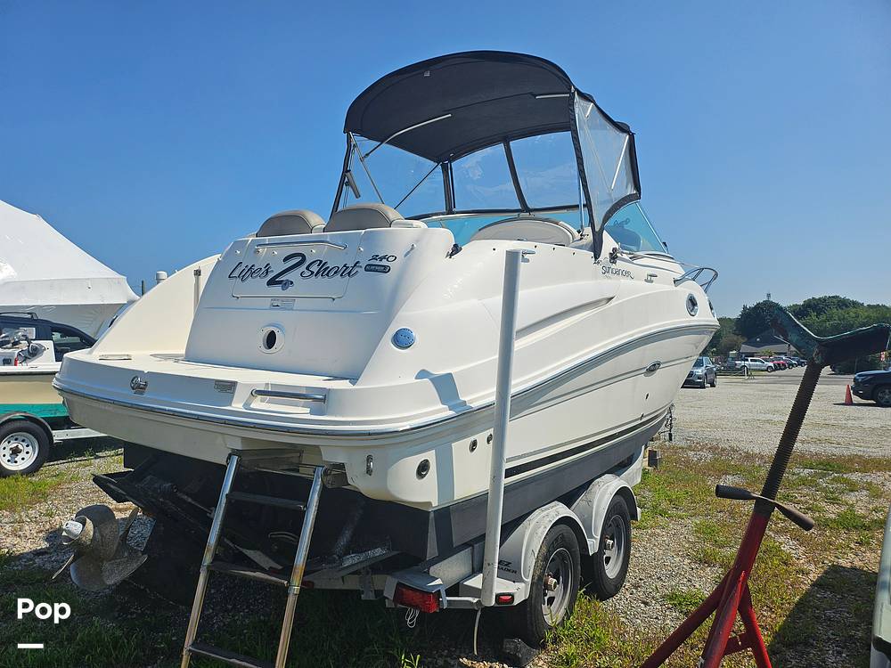 Slide: The Image of Sea Ray Sundancer 240 2007 - 15723217