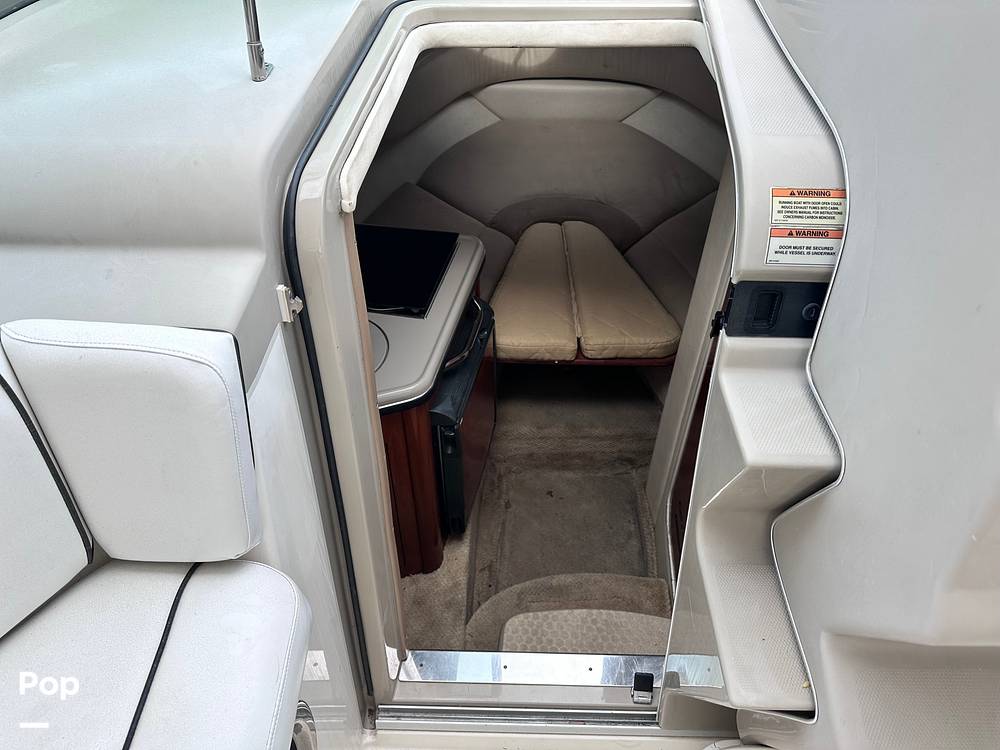 Slide: The Image of Cabin Door Open - 14966492