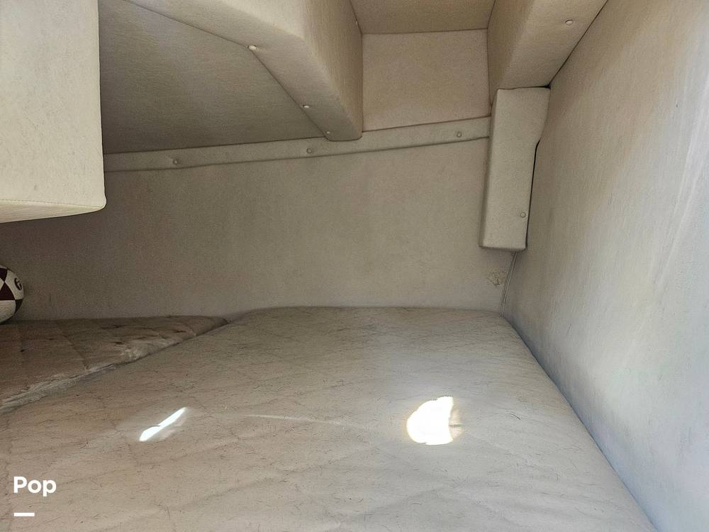 Slide: The Image of Sea Ray Sundancer 240 2007 - 15723253