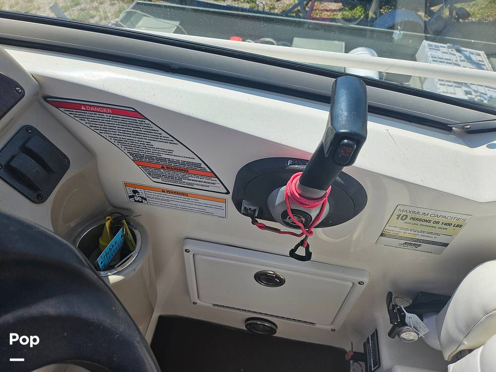 Slide: The Image of Sea Ray Sundancer 240 2007 - 15723291