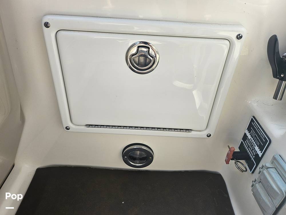 Slide: The Image of Sea Ray Sundancer 240 2007 - 15723293