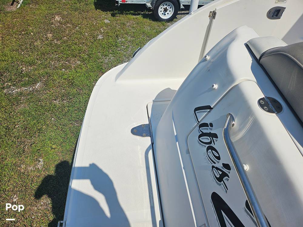 Slide: The Image of Sea Ray Sundancer 240 2007 - 15723316