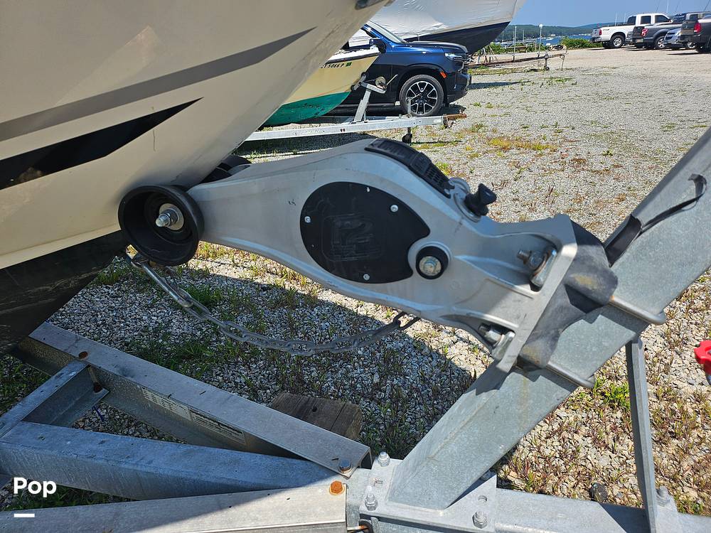 Slide: The Image of Sea Ray Sundancer 240 2007 - 15723358