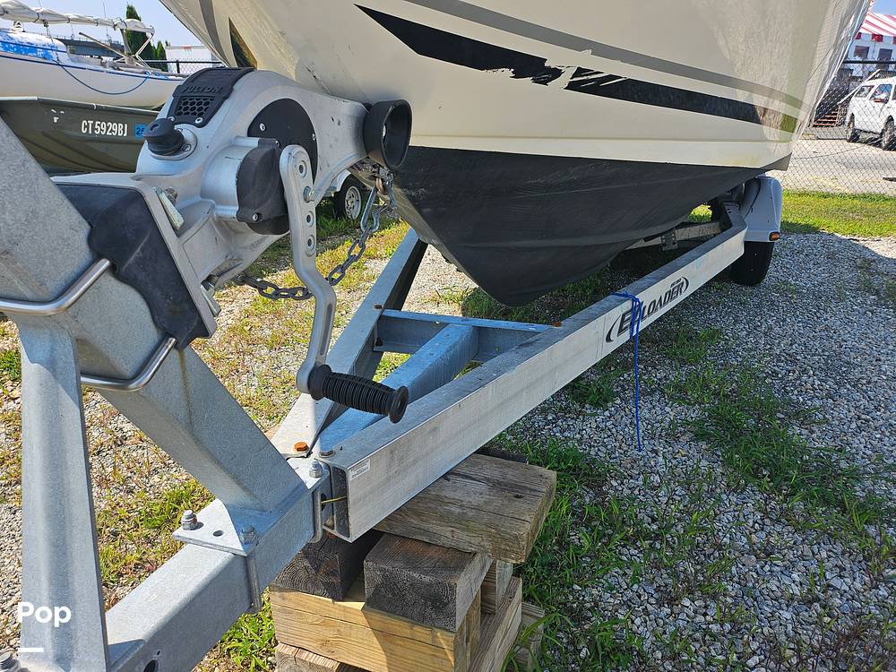 Slide: The Image of Sea Ray Sundancer 240 2007 - 15723369