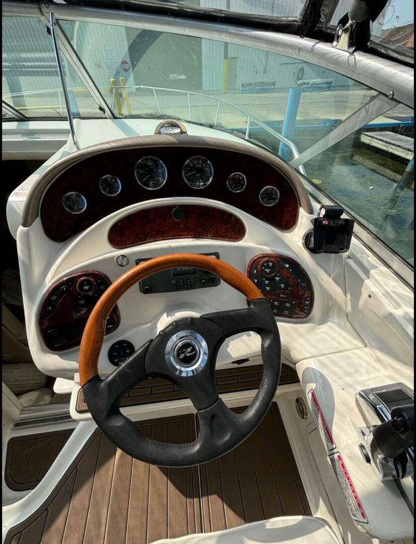 Slide: The Image of Sea Ray Sundancer 280 2005 - 5128892