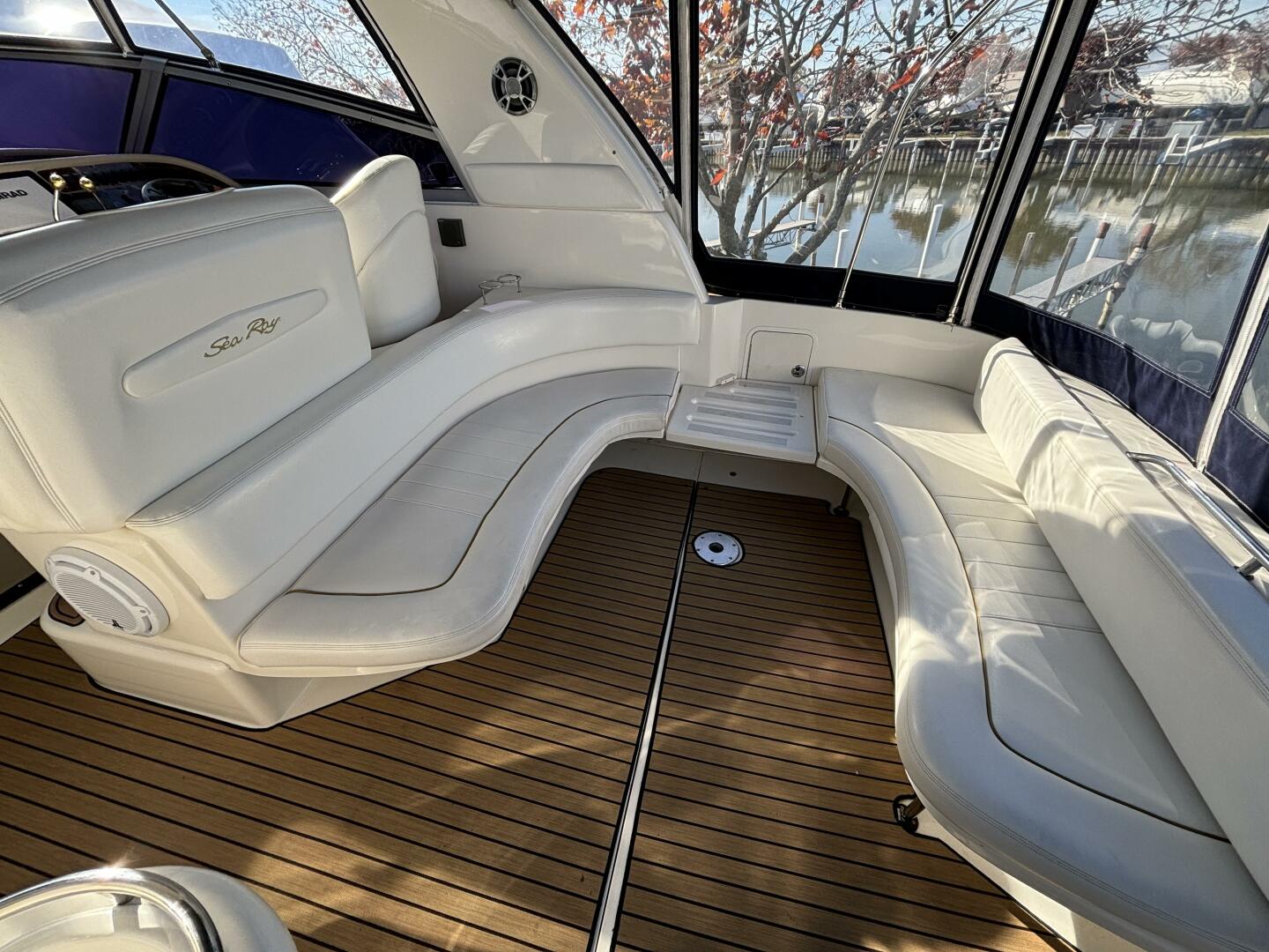 Slide: The Image of Sea Ray Sundancer 310 2002 - 5131299