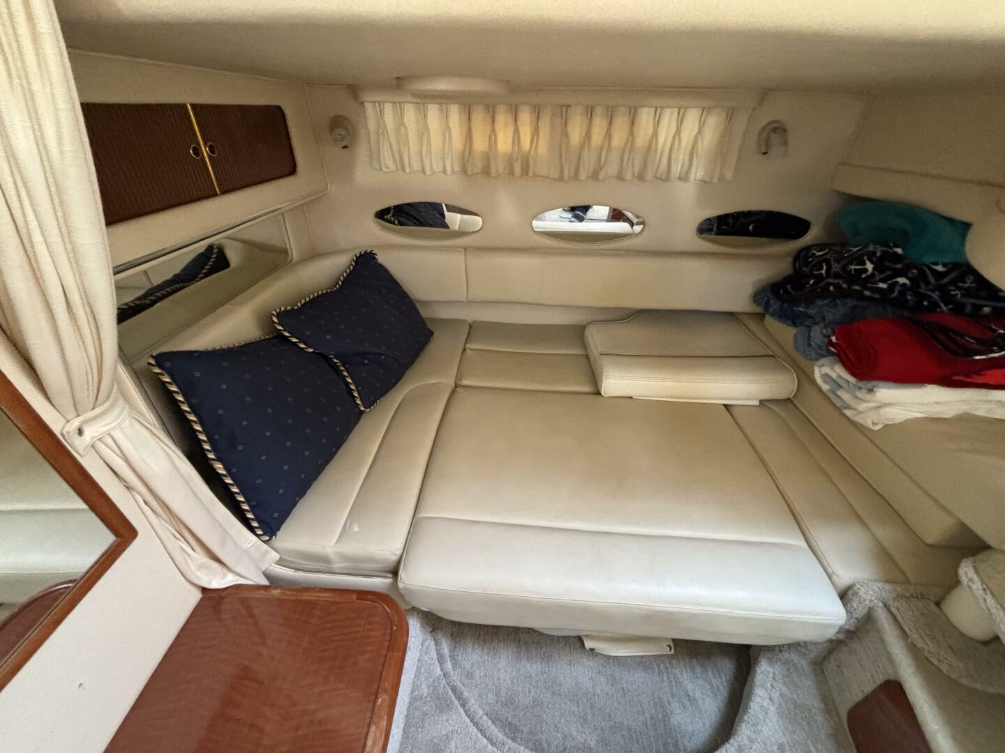 Slide: The Image of Sea Ray Sundancer 310 2002 - 5131352