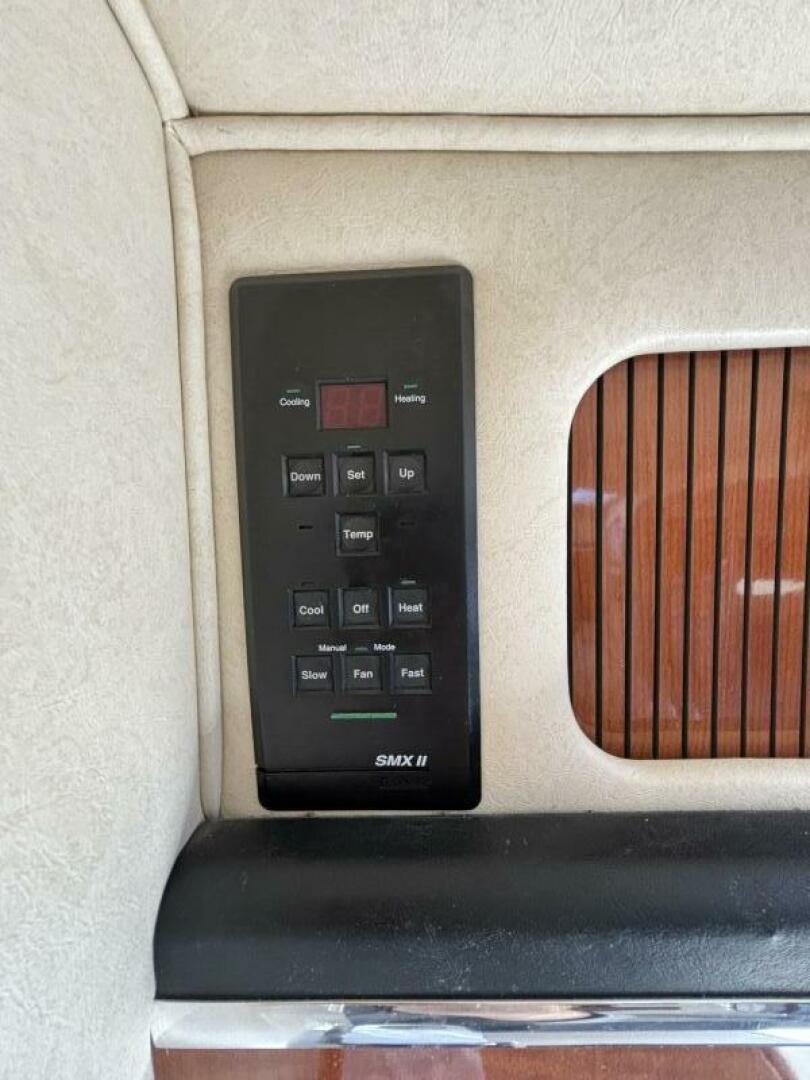 Slide: The Image of AC/Heat Controls - 5131356
