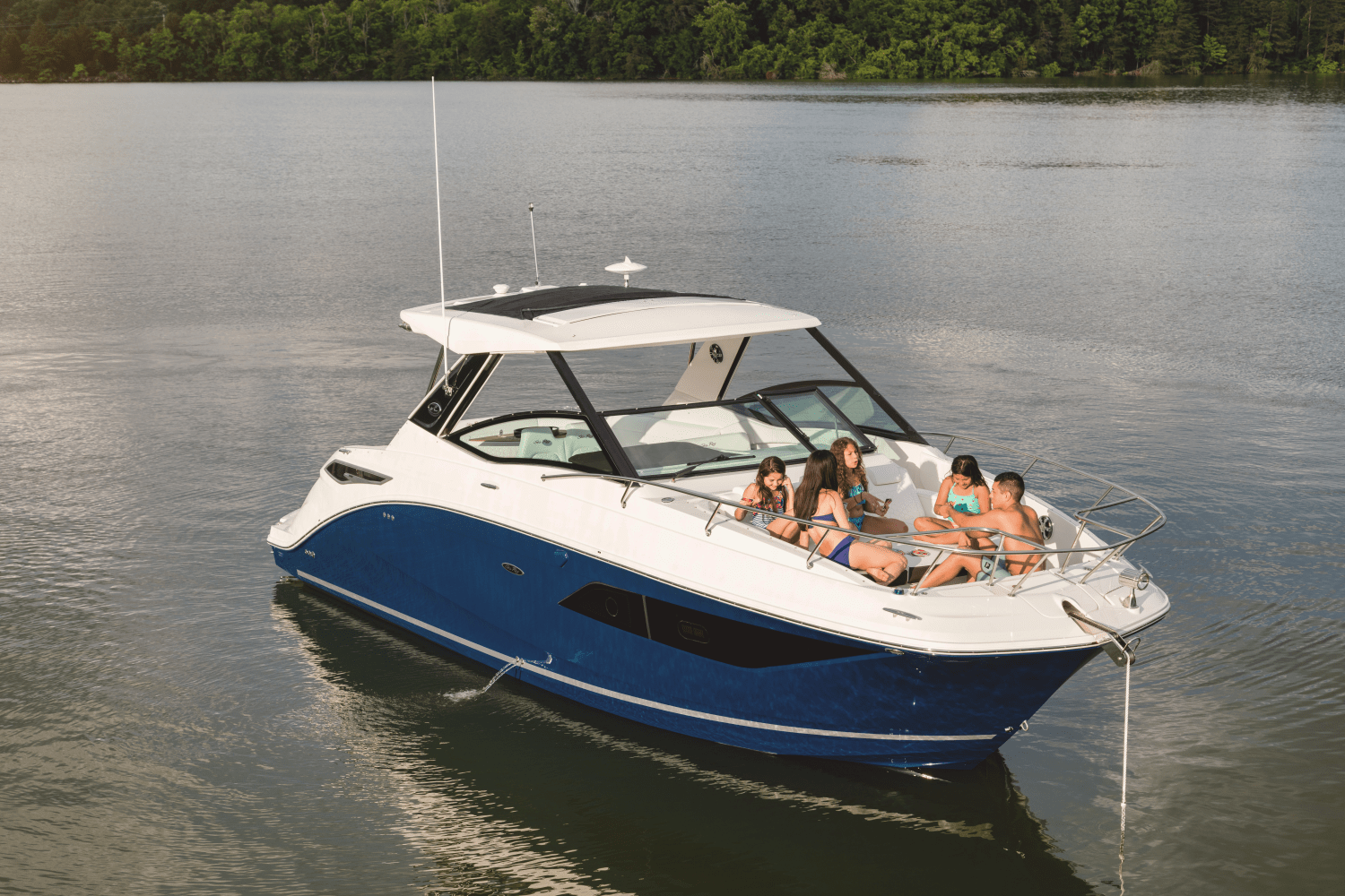 Slide: The Image of Sea Ray Sundancer 320 2024 - 75