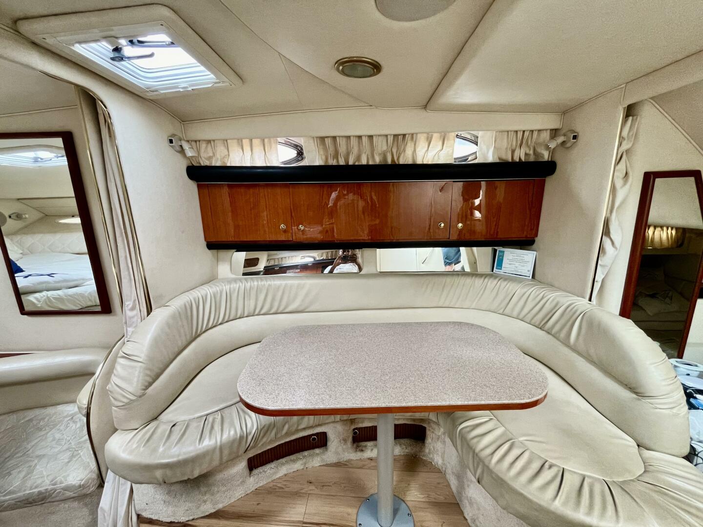 Slide: The Image of Dinette - 4836800