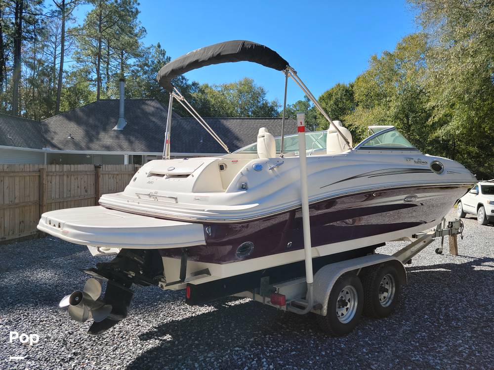 Slide: The Image of Sea Ray Sundeck 240 2008 - 13403963