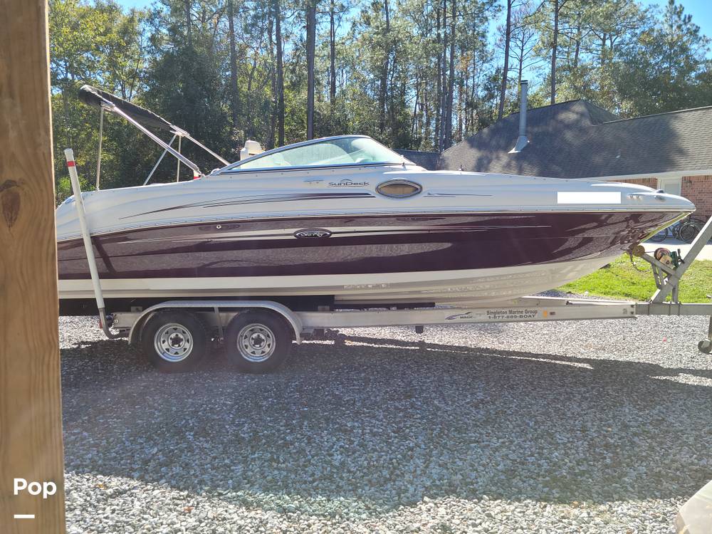 Slide: The Image of Sea Ray Sundeck 240 2008 - 13404545