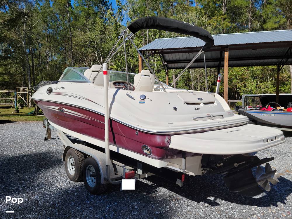 Slide: The Image of Sea Ray Sundeck 240 2008 - 13404548