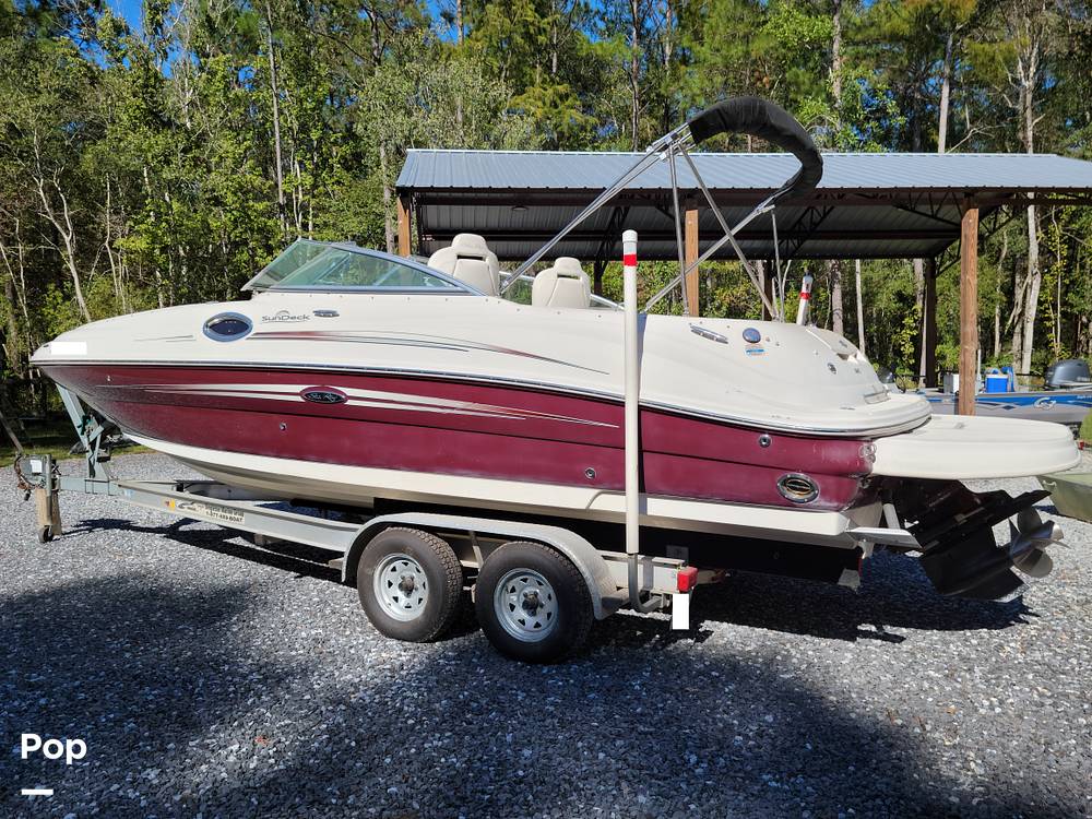 Slide: The Image of Sea Ray Sundeck 240 2008 - 13404549