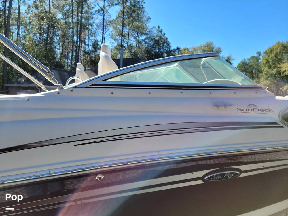 Slide: The Image of Sea Ray Sundeck 240 2008 - 13404559