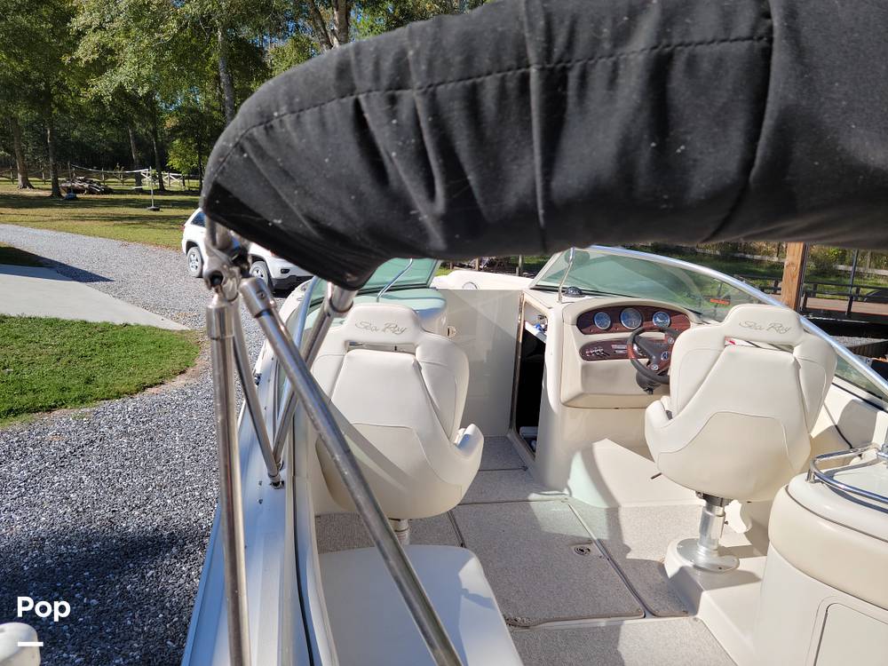 Slide: The Image of Sea Ray Sundeck 240 2008 - 13404574