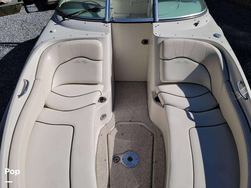 Slide: The Image of Sea Ray Sundeck 240 2008 - 13404624