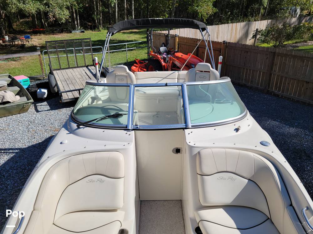 Slide: The Image of Sea Ray Sundeck 240 2008 - 13403968
