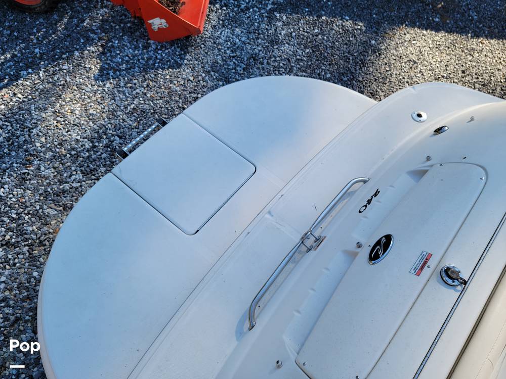 Slide: The Image of Sea Ray Sundeck 240 2008 - 13404897