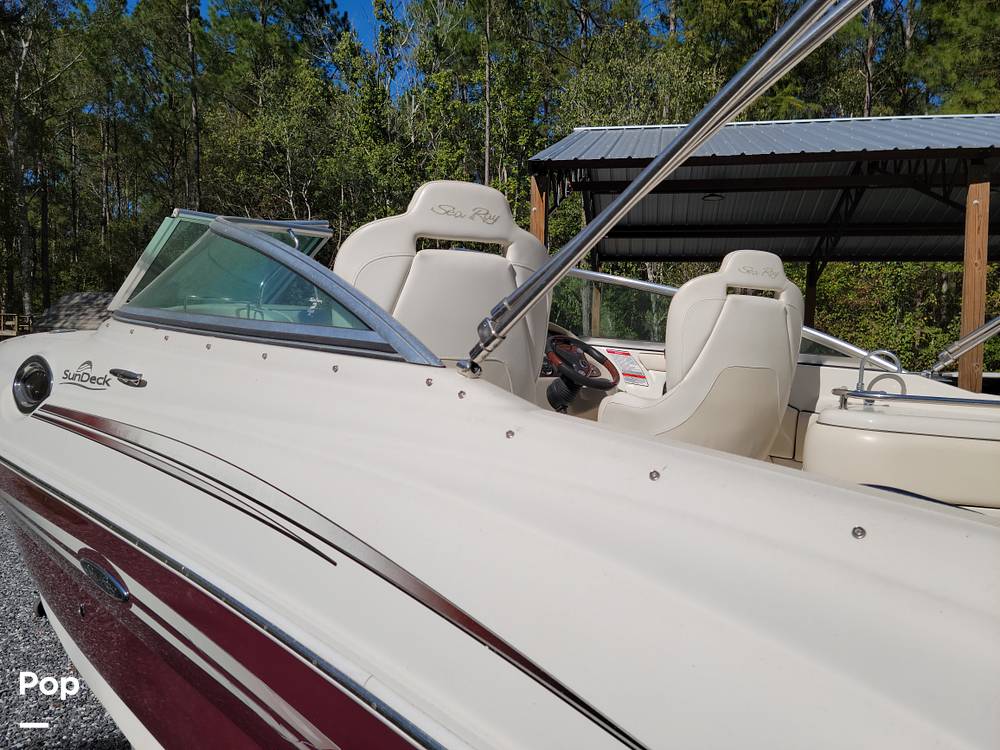 Slide: The Image of Sea Ray Sundeck 240 2008 - 13404912