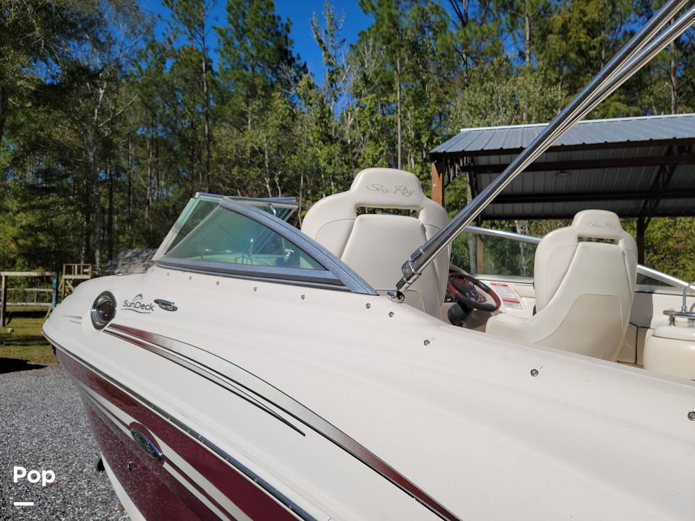 Slide: The Image of Sea Ray Sundeck 240 2008 - 13404913