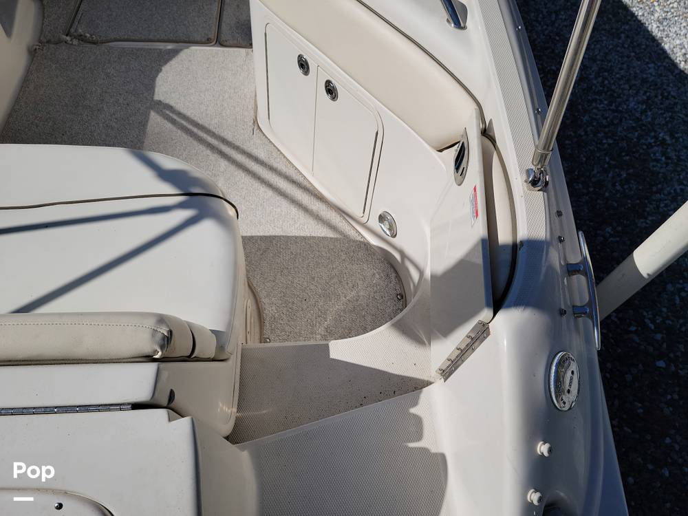 Slide: The Image of Sea Ray Sundeck 240 2008 - 13404917