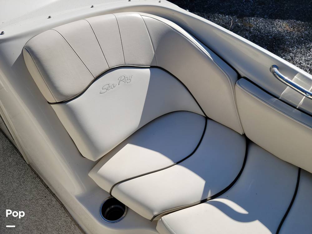 Slide: The Image of Sea Ray Sundeck 240 2008 - 13404929