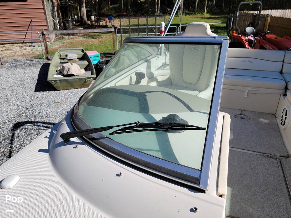 Slide: The Image of Sea Ray Sundeck 240 2008 - 13404931