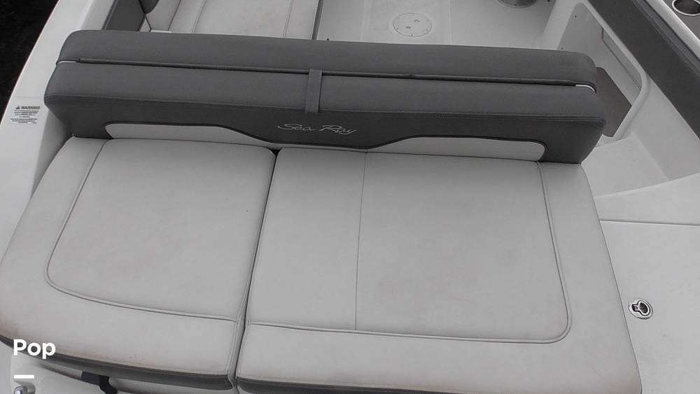 Slide: The Image of Sea Ray Sundeck 240 2011 - 15453221