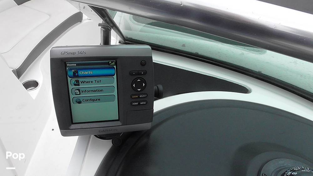 Slide: The Image of Sea Ray Sundeck 240 2011 - 15453242